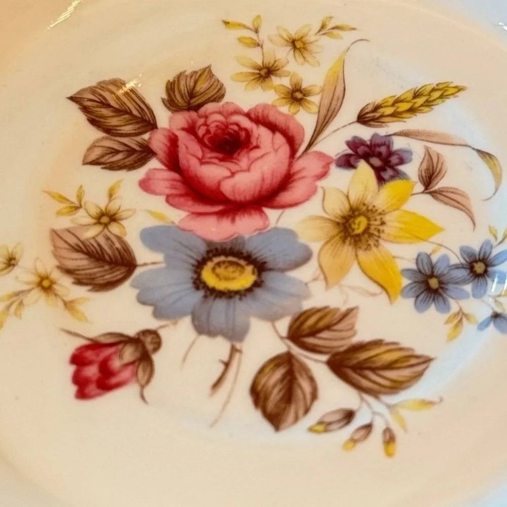 Royal‎ Sutherland Fine Bone China Floral Trinket Dish Gold Staffordshire 4.5
